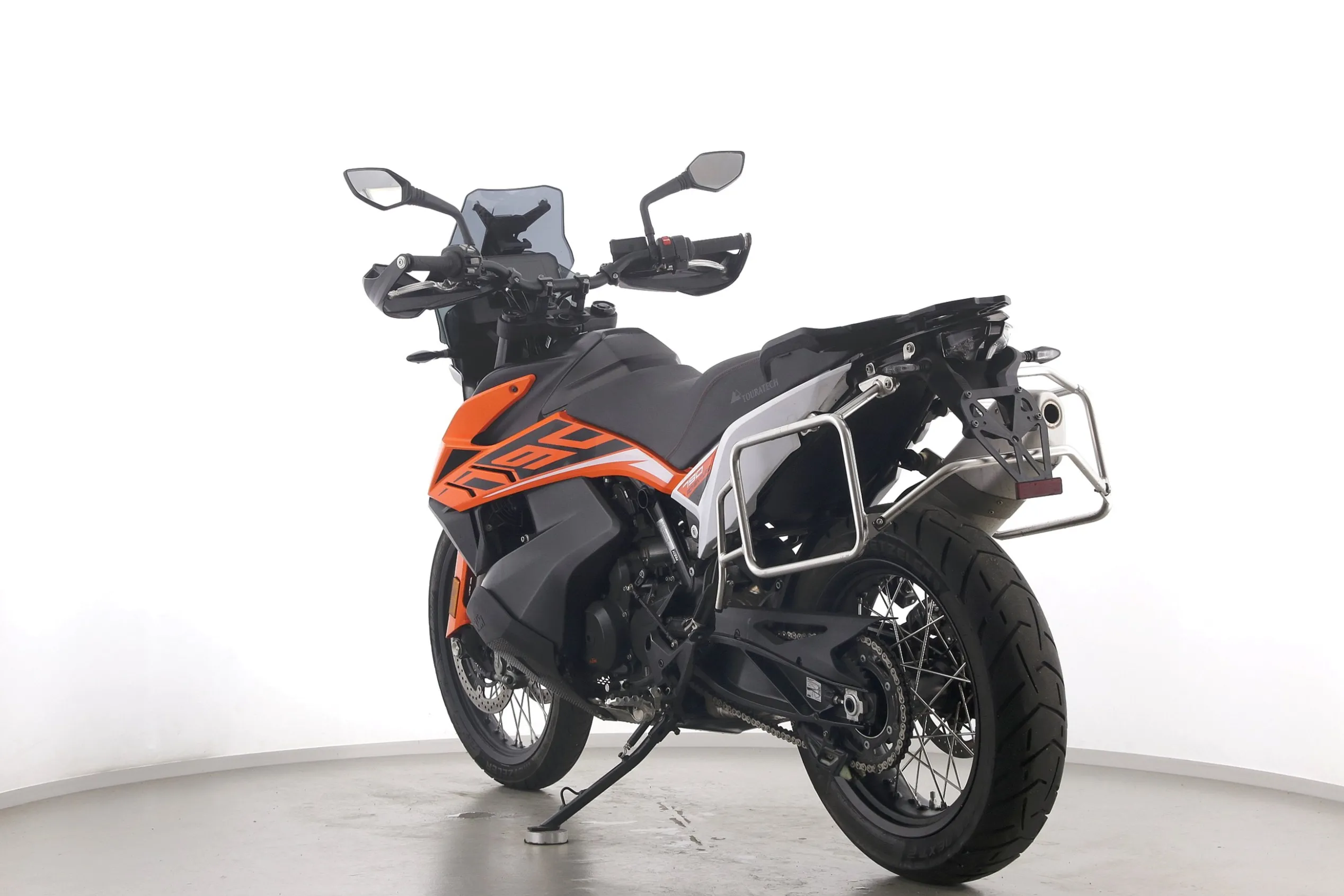 790 ADVENTURE