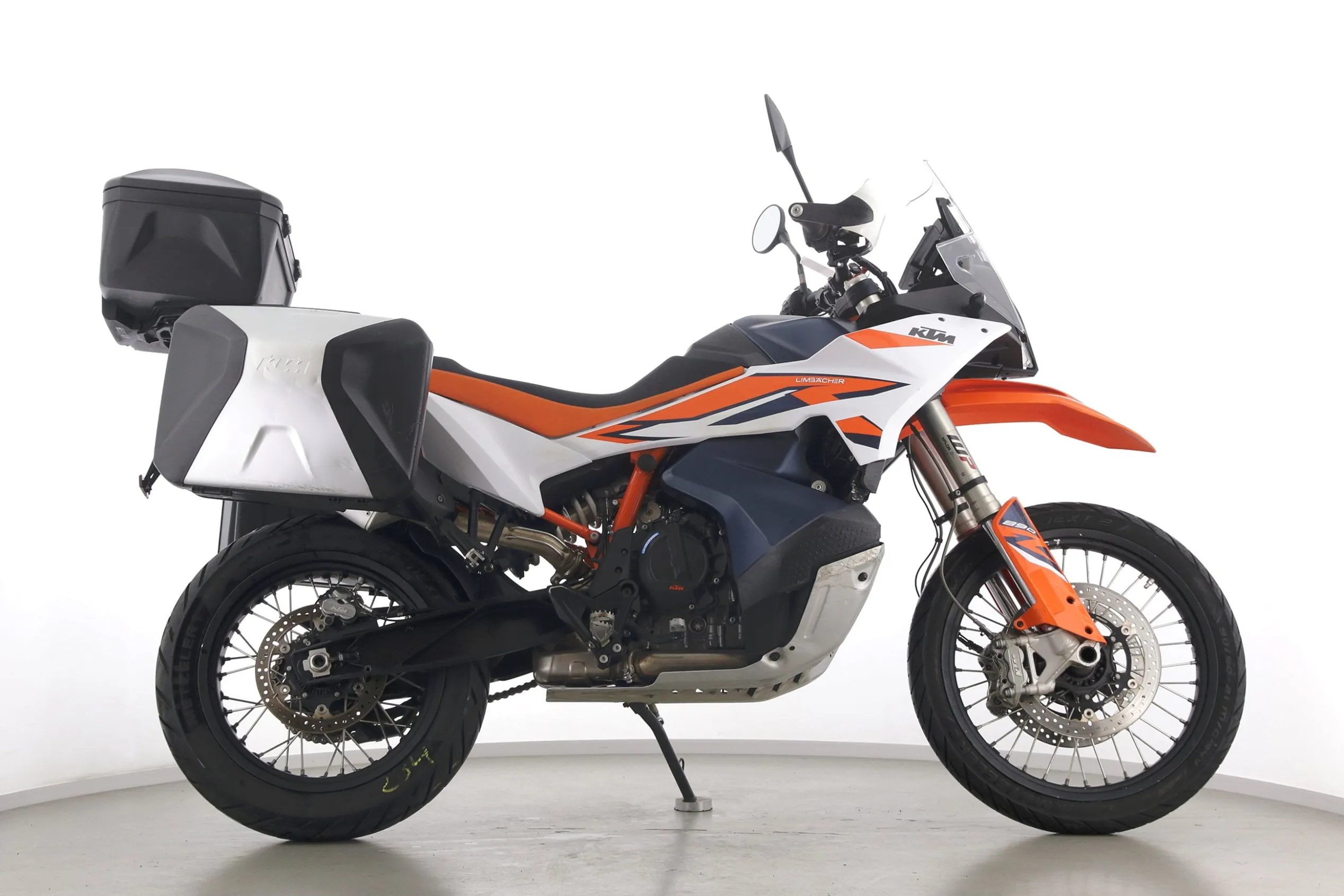 890 ADVENTURE R