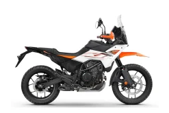 390 ADVENTURE X