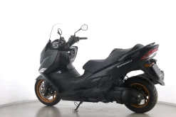 AN 400 BURGMAN