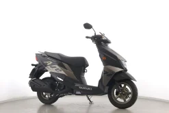 AVENIS 125 2026
