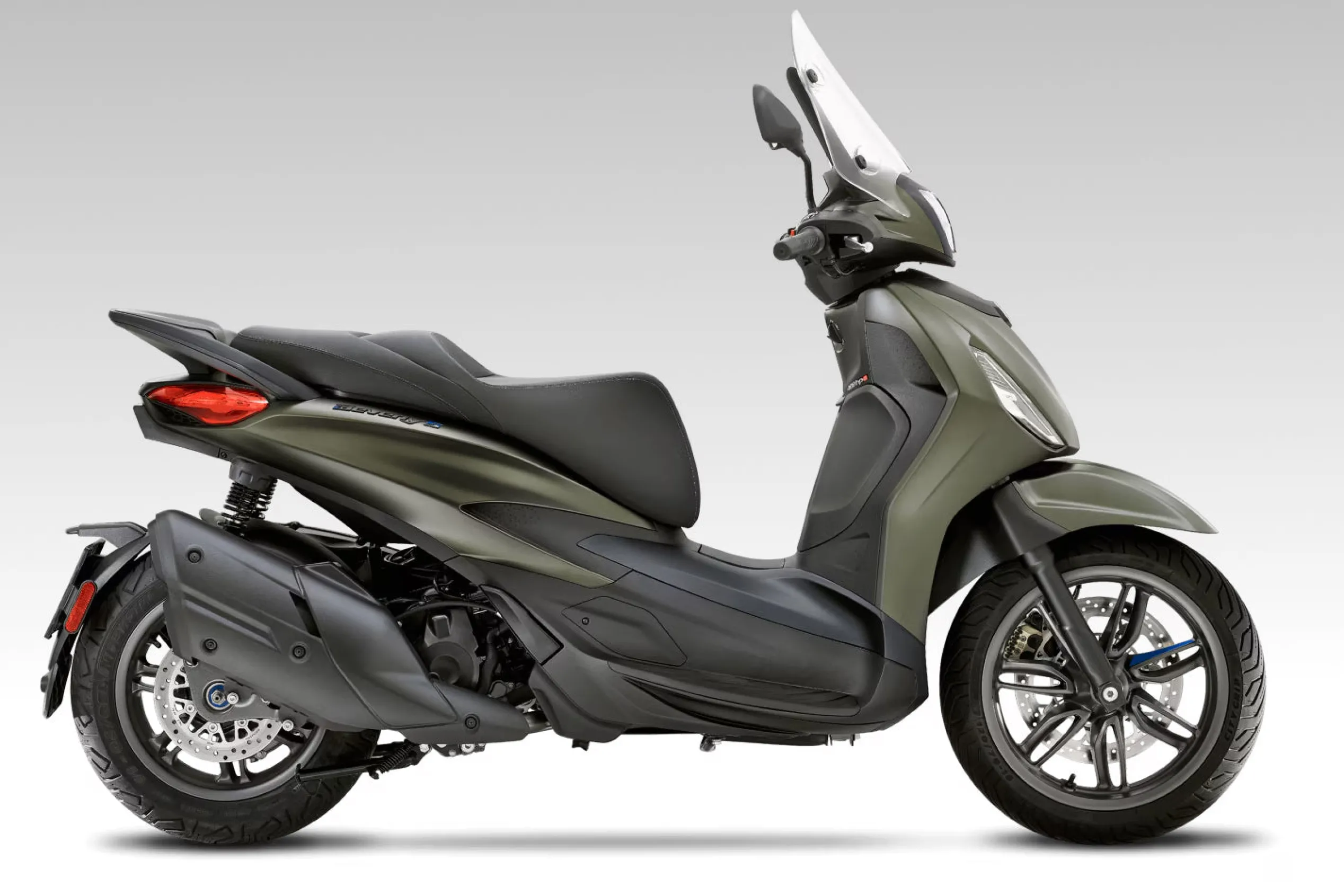 BEVERLY S 400