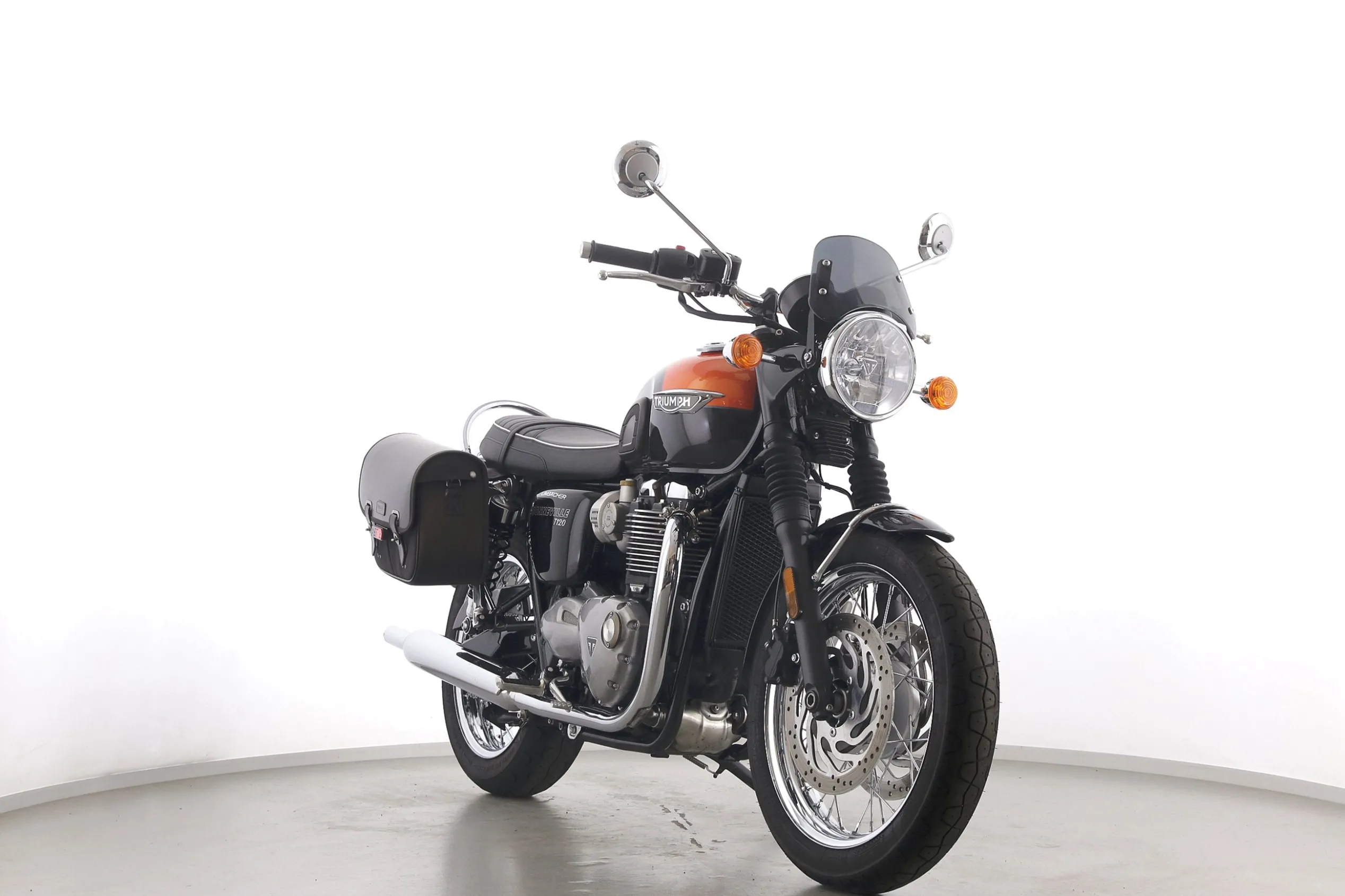 BONNEVILLE T120