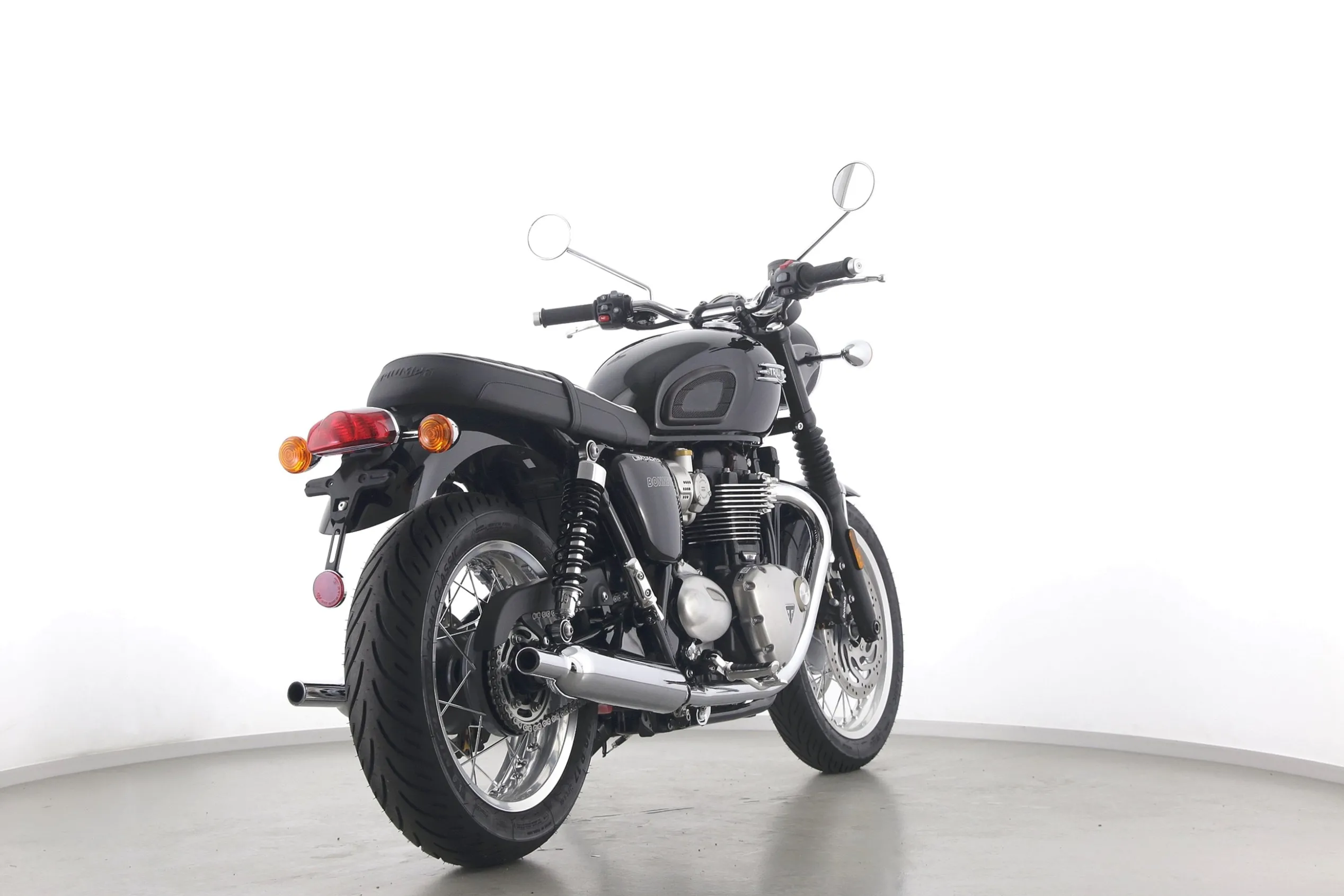 BONNEVILLE T120 JET BLACK