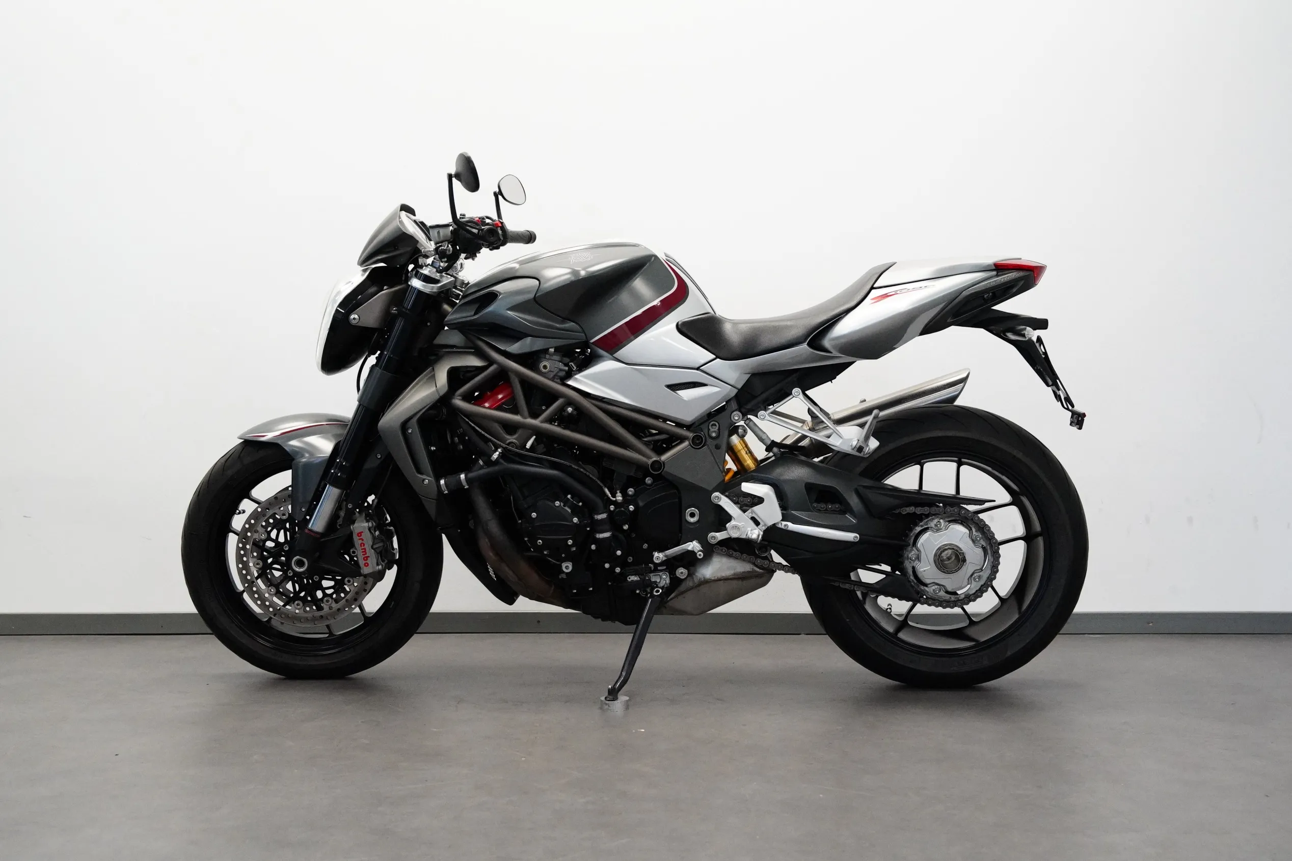 BRUTALE 1090 RR