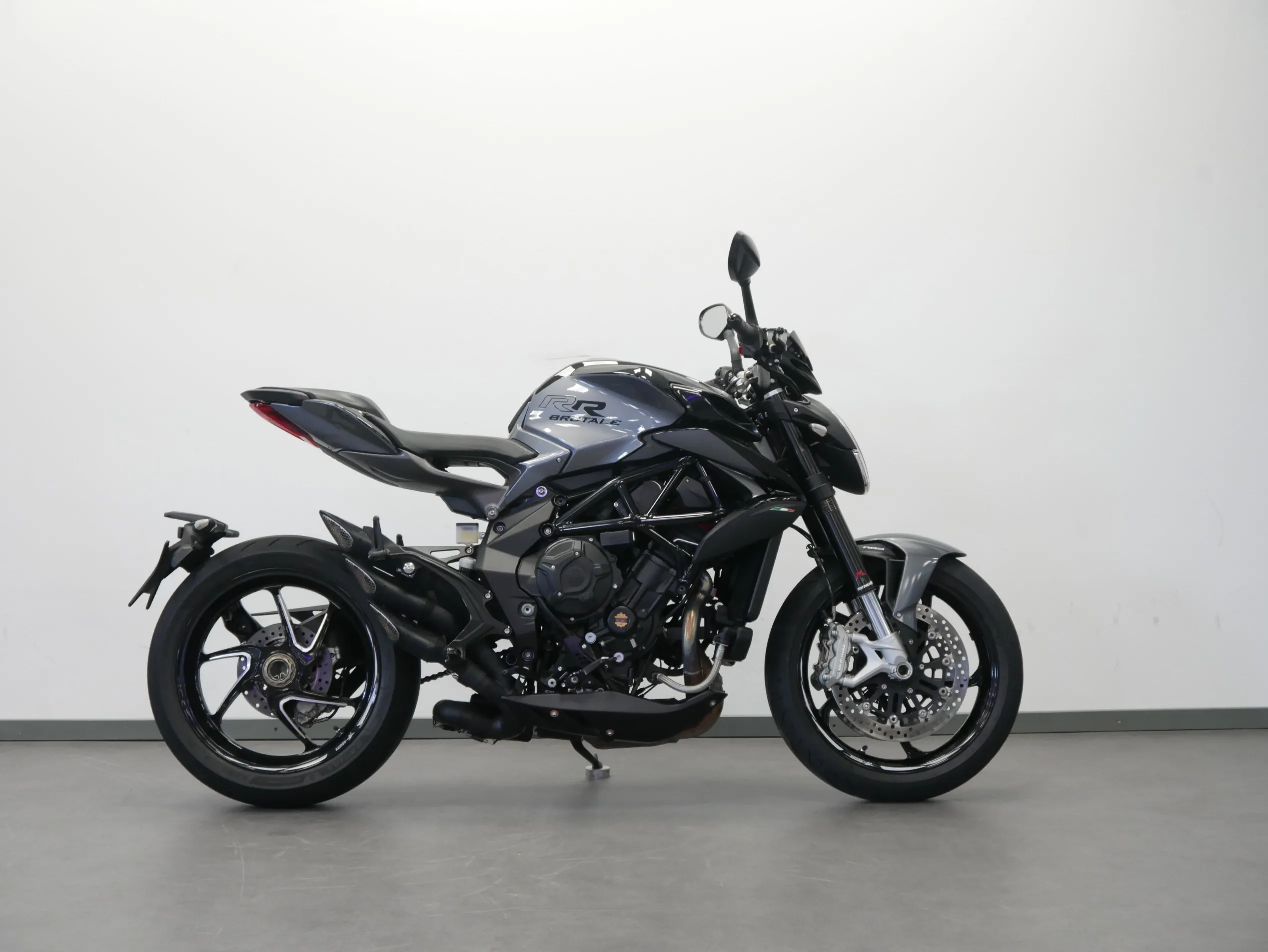 BRUTALE 800 RR SCS