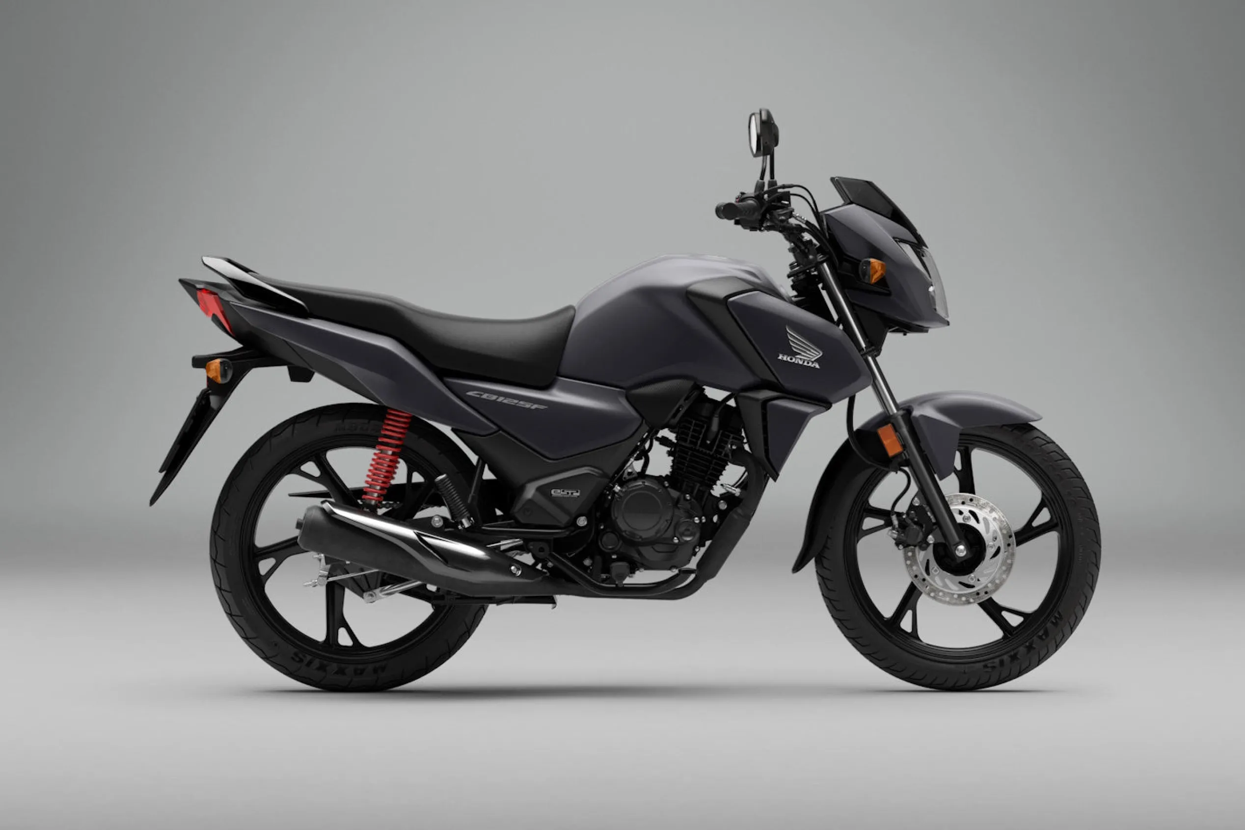 CB 125 F