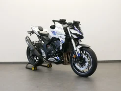 CB 1000 HORNET LLC