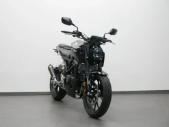 CB 125 R