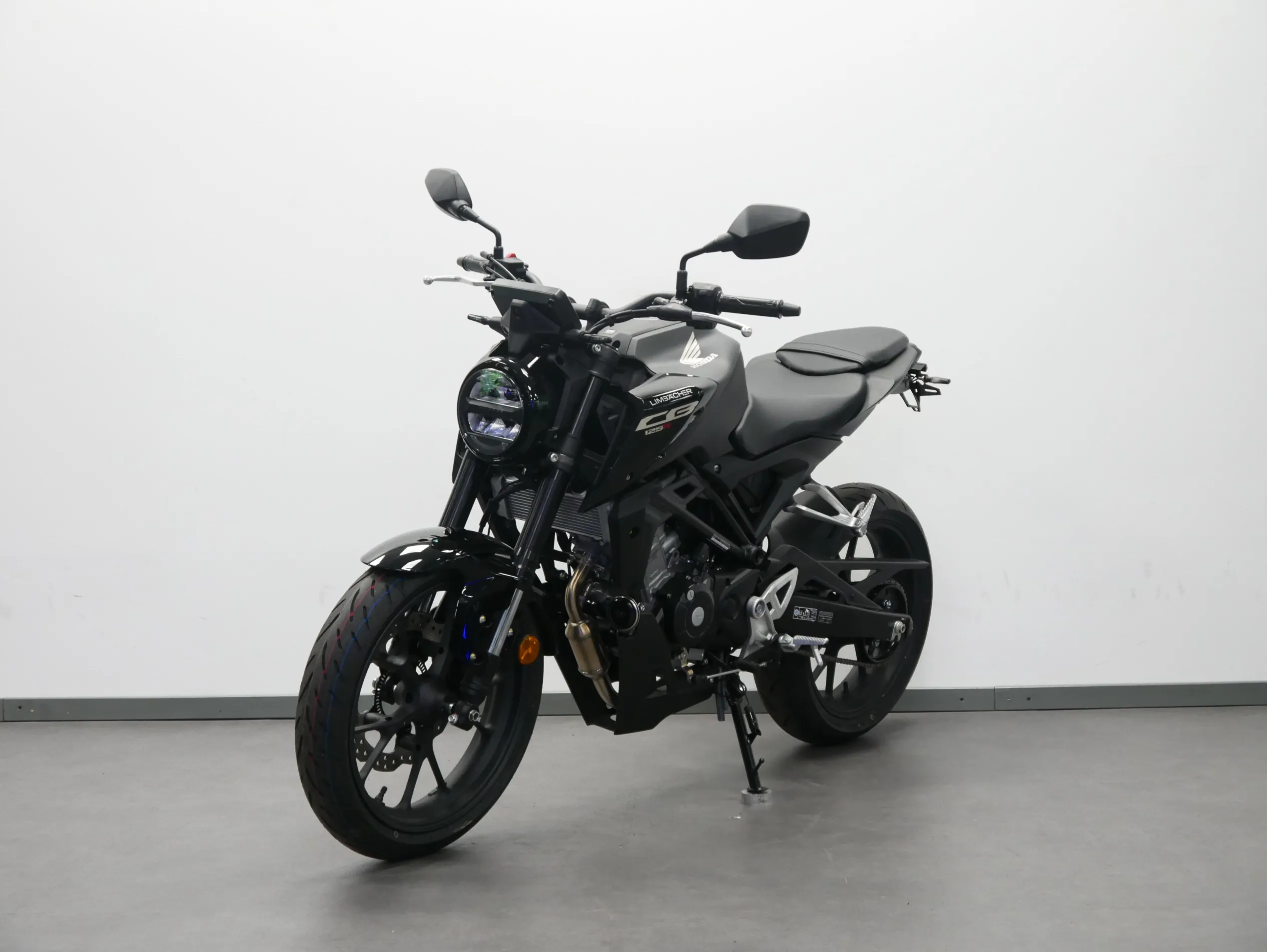 CB 125 R