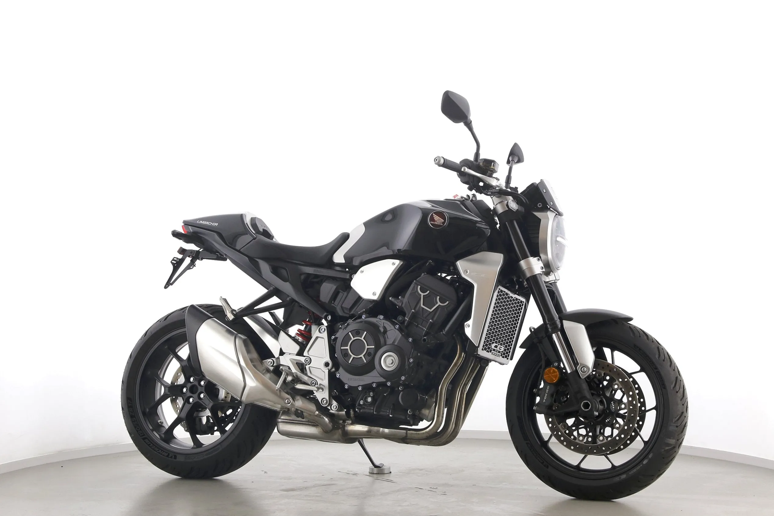 CB 1000 R PLUS