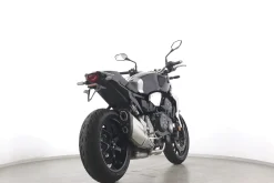 CB 1000 R PLUS