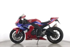CBR 1000 RR-R FIREBLADE SC82