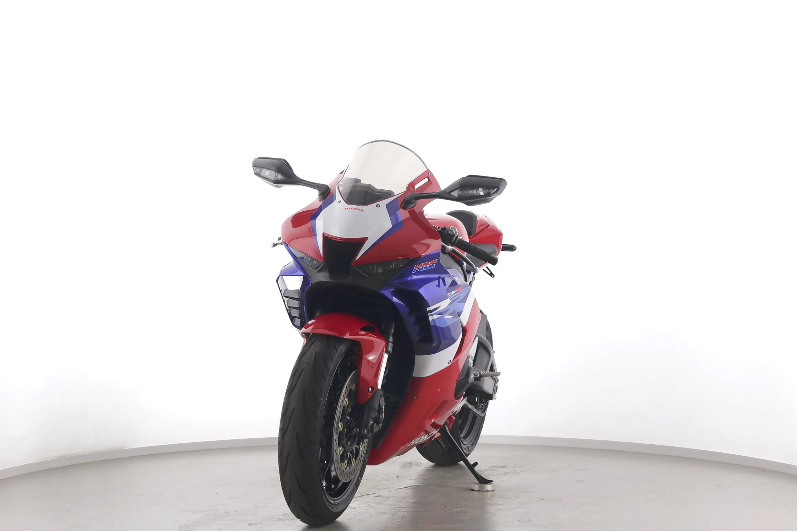 CBR 1000 RR-R FIREBLADE SC82