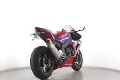 CBR 1000 RR-R FIREBLADE SC82