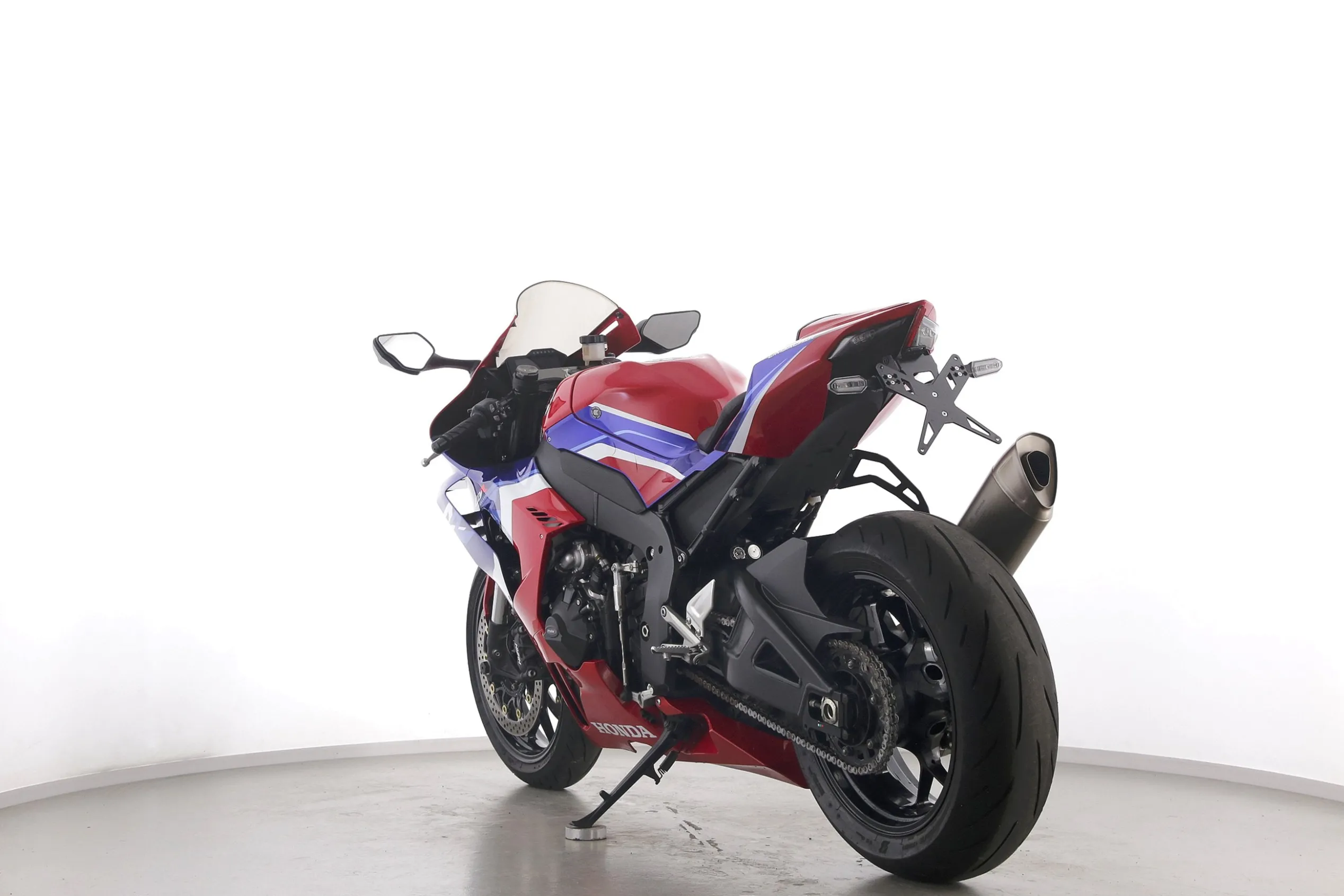 CBR 1000 RR-R FIREBLADE SC82