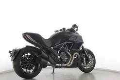 DIAVEL CARBON