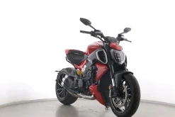 DIAVEL V4