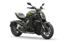 DIAVEL V4