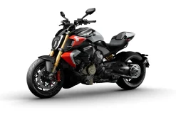 DIAVEL V4 RS