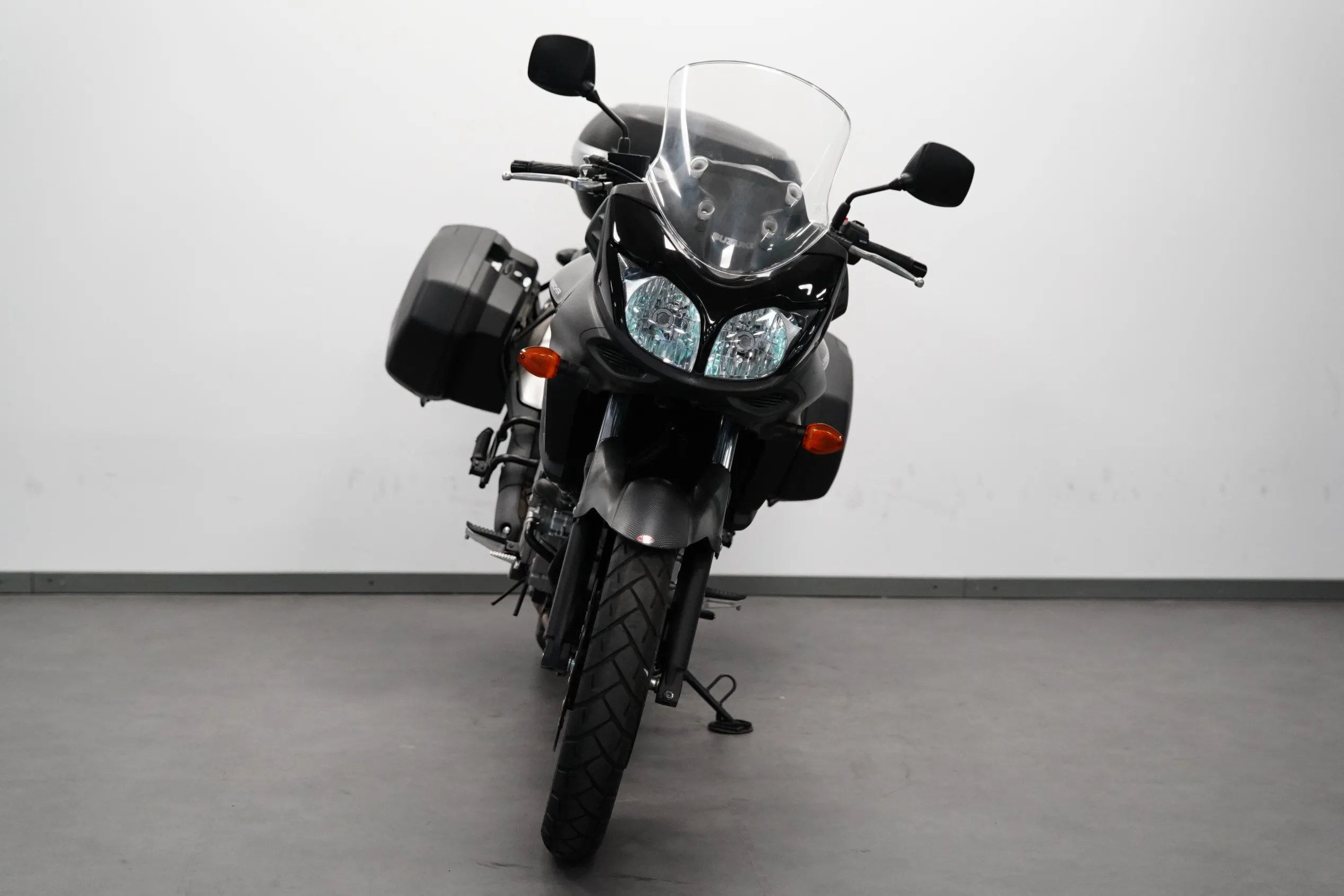 DL 650
