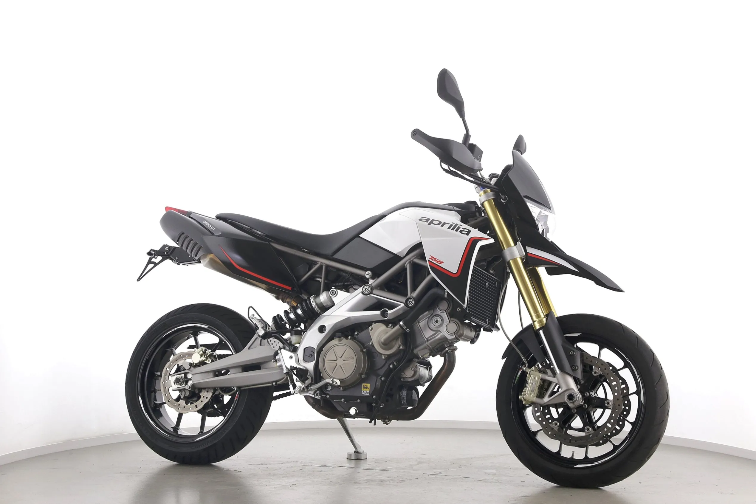 DORSODURO 750