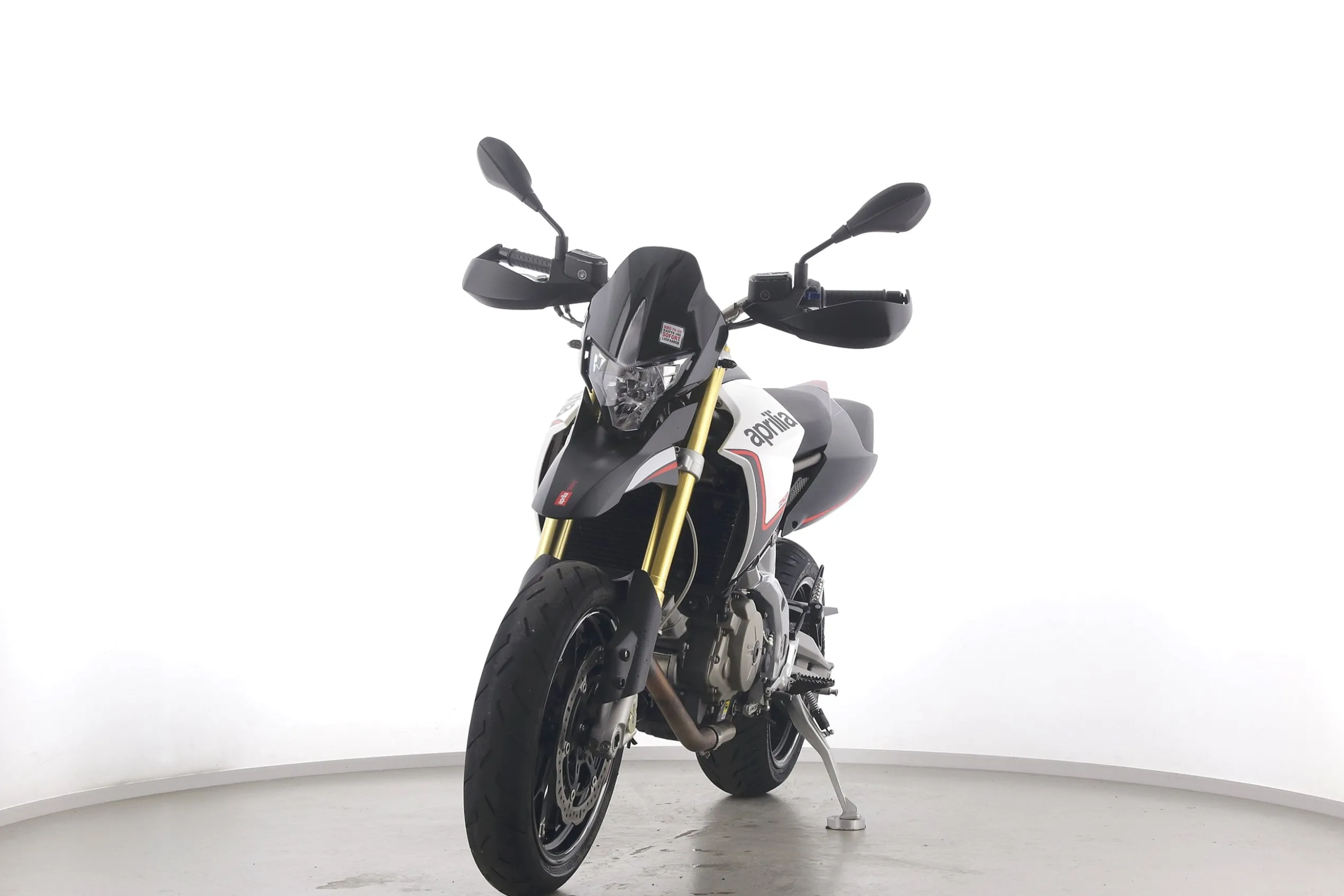 DORSODURO 750