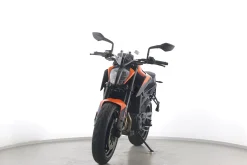 890 DUKE