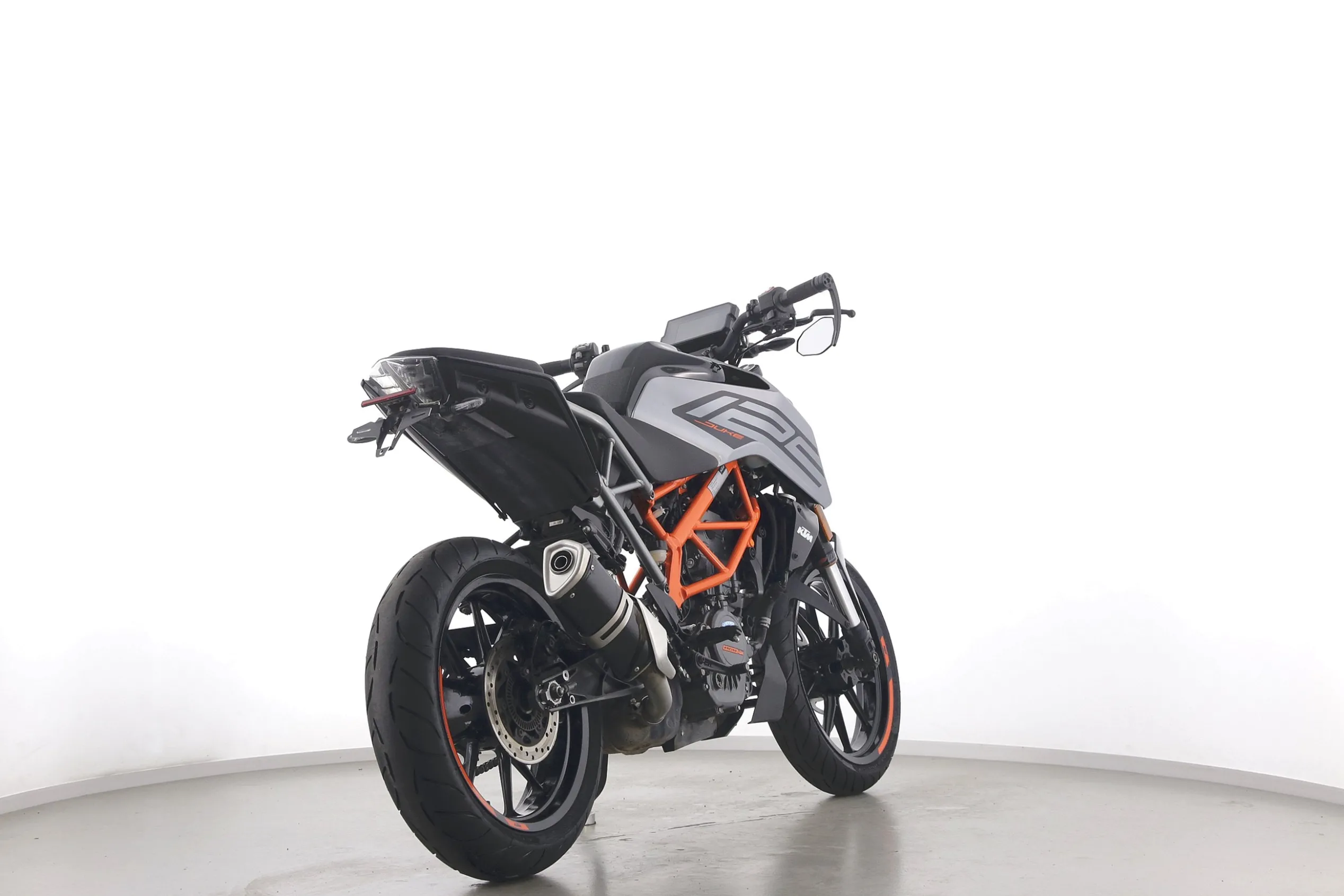 125 DUKE