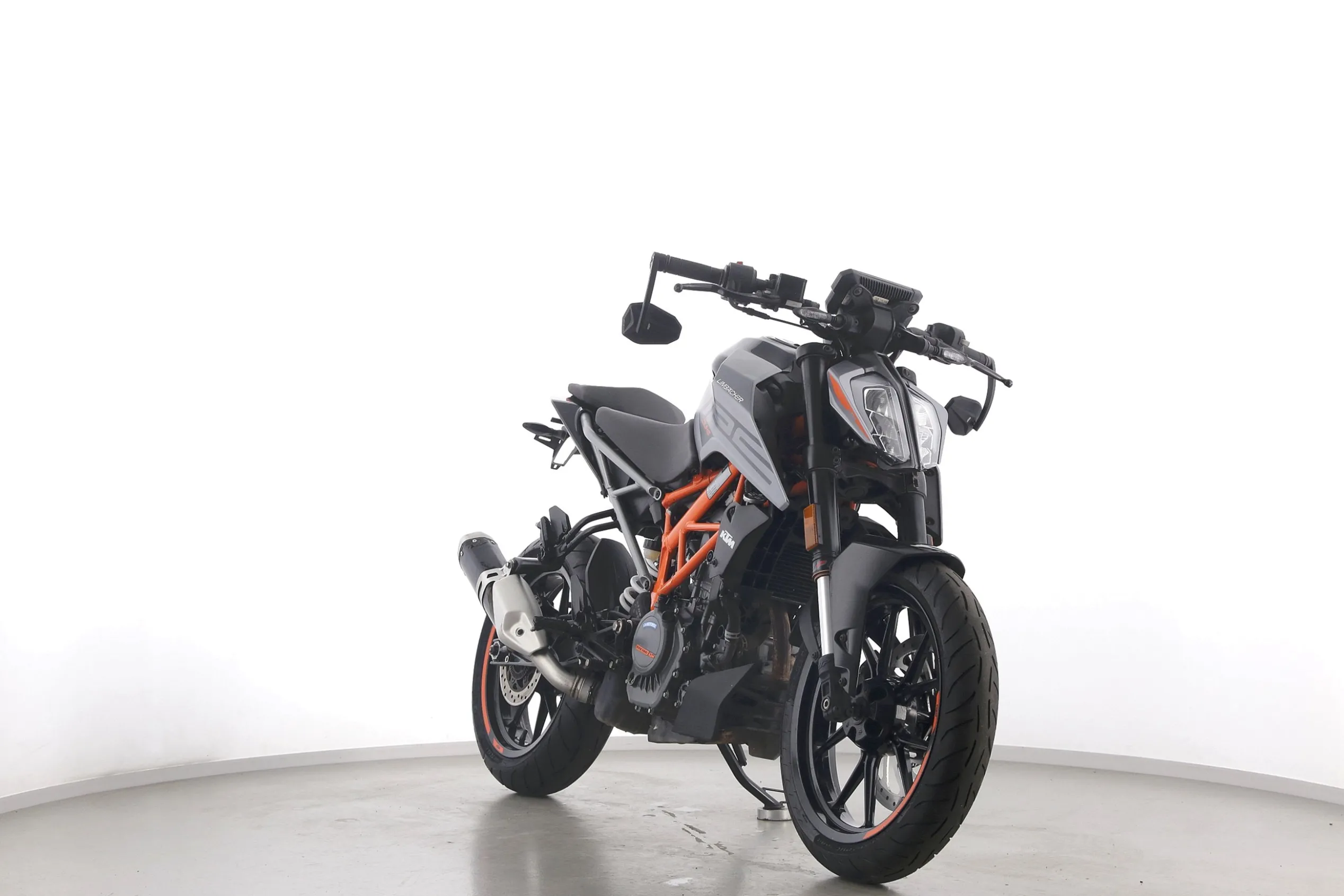 125 DUKE