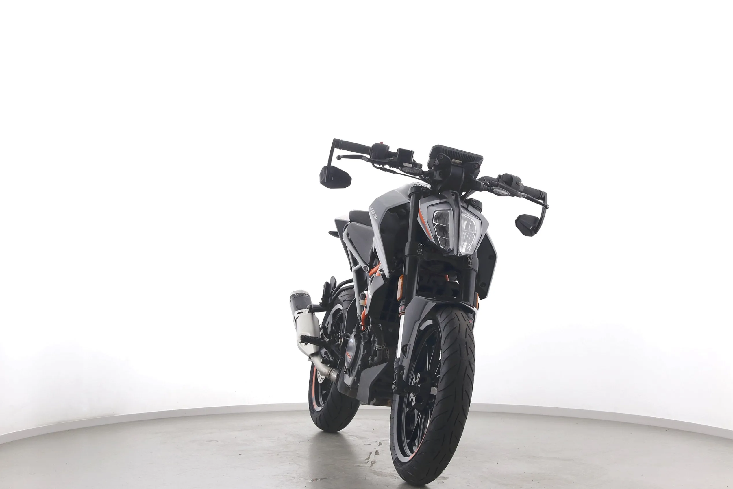 125 DUKE