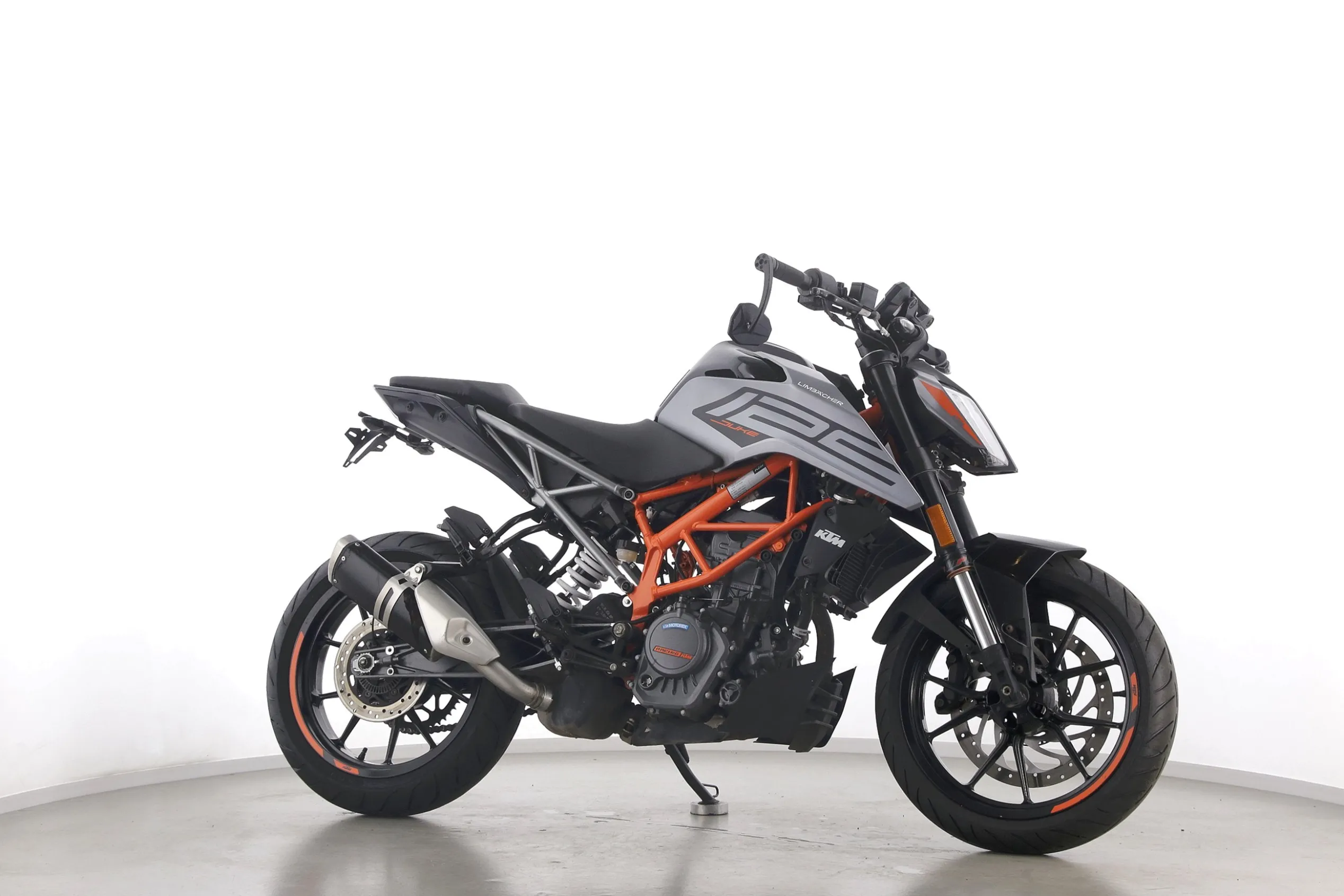 125 DUKE