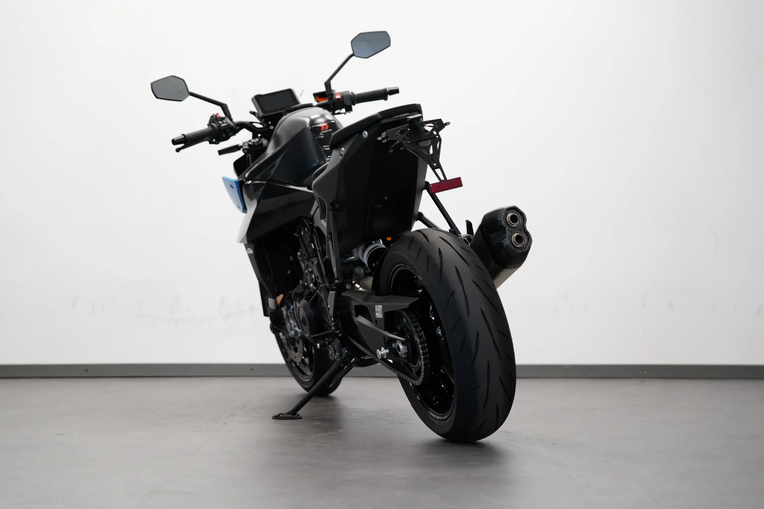 990 DUKE
