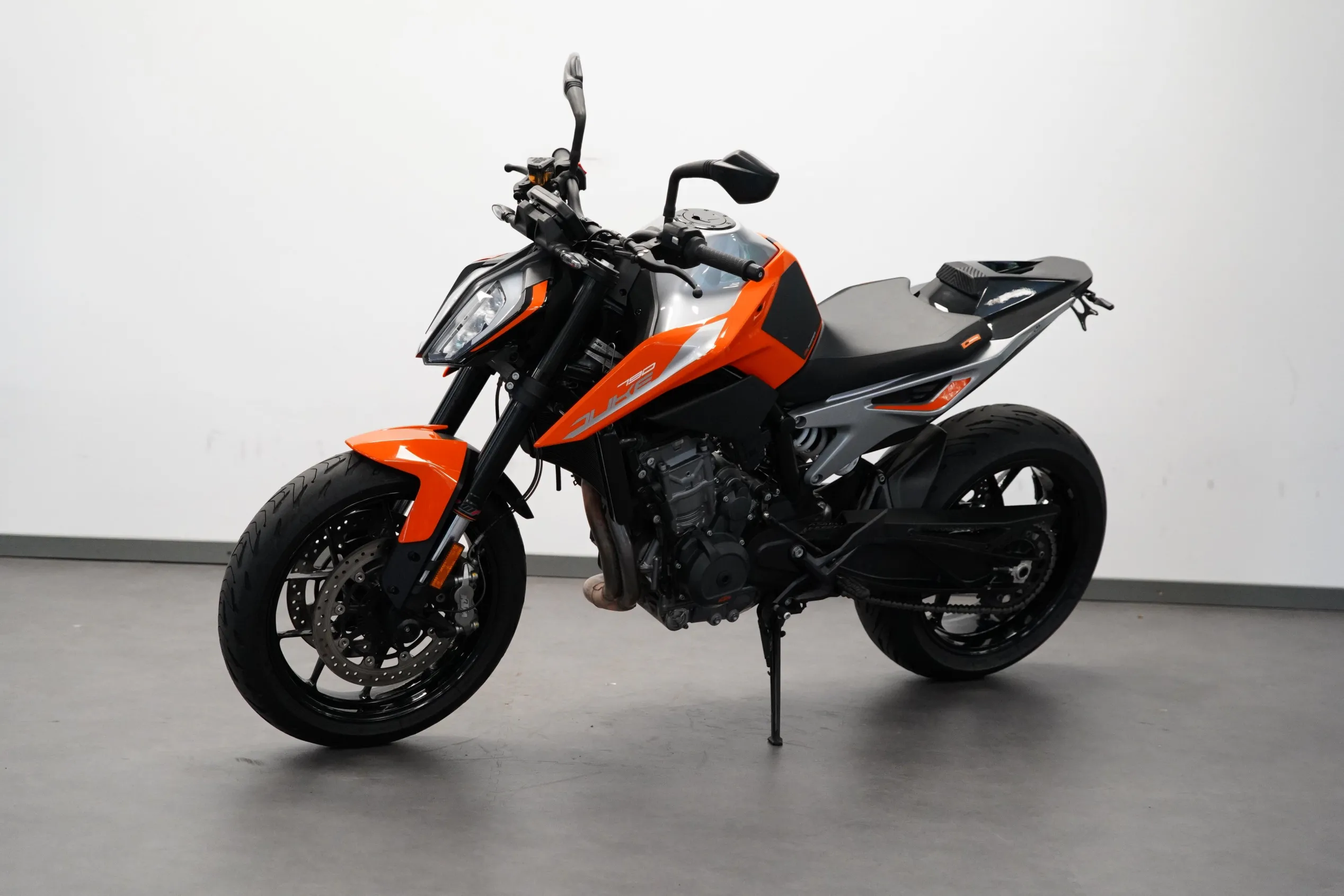 790 DUKE