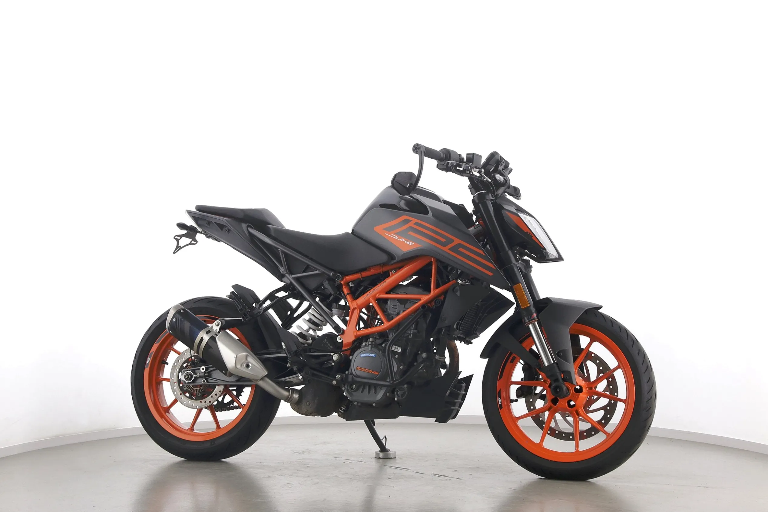 125 DUKE