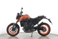 690 DUKE
