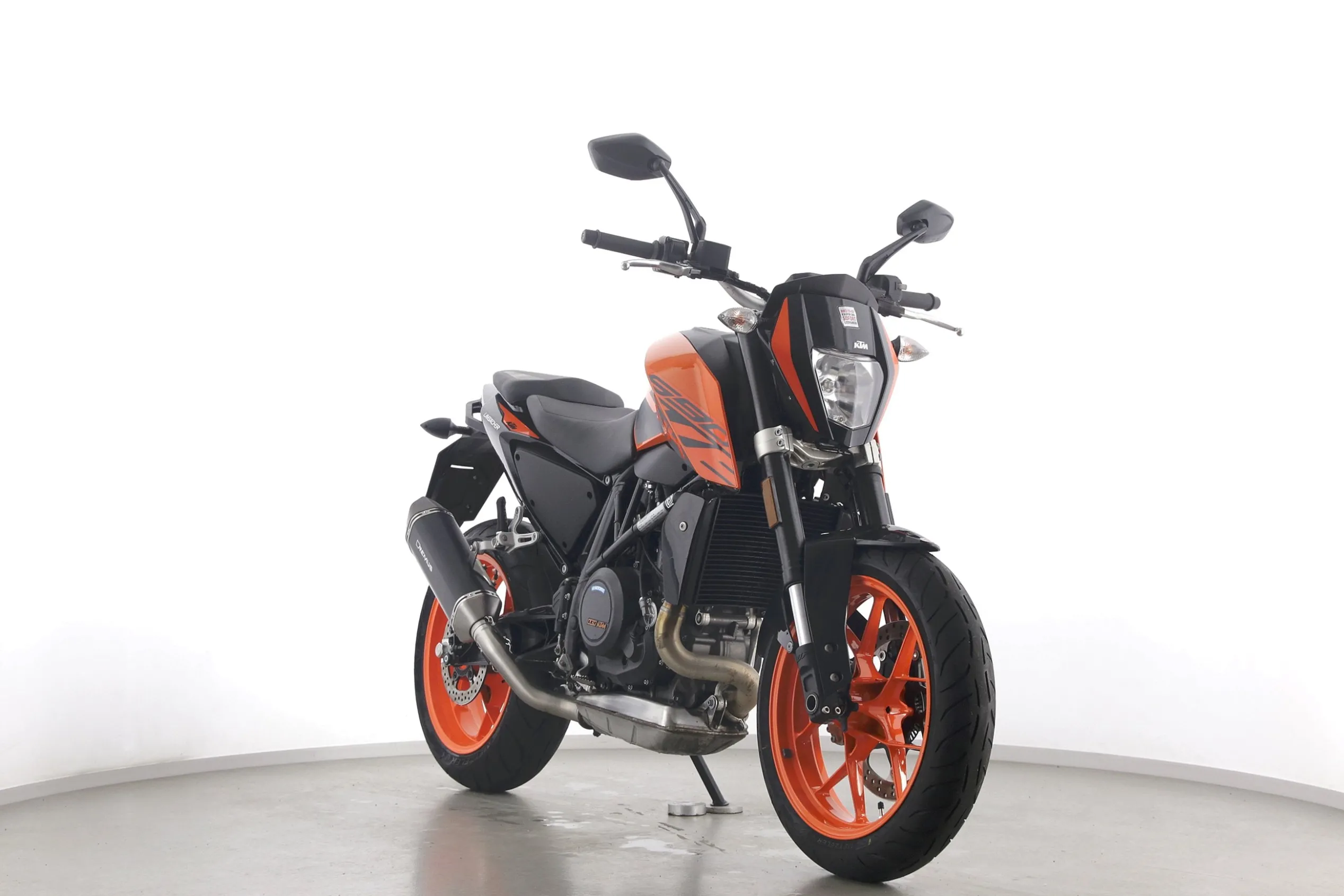 690 DUKE
