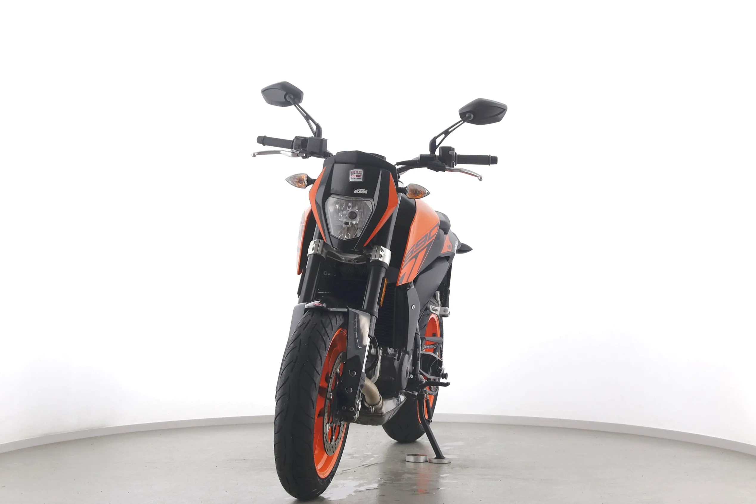 690 DUKE