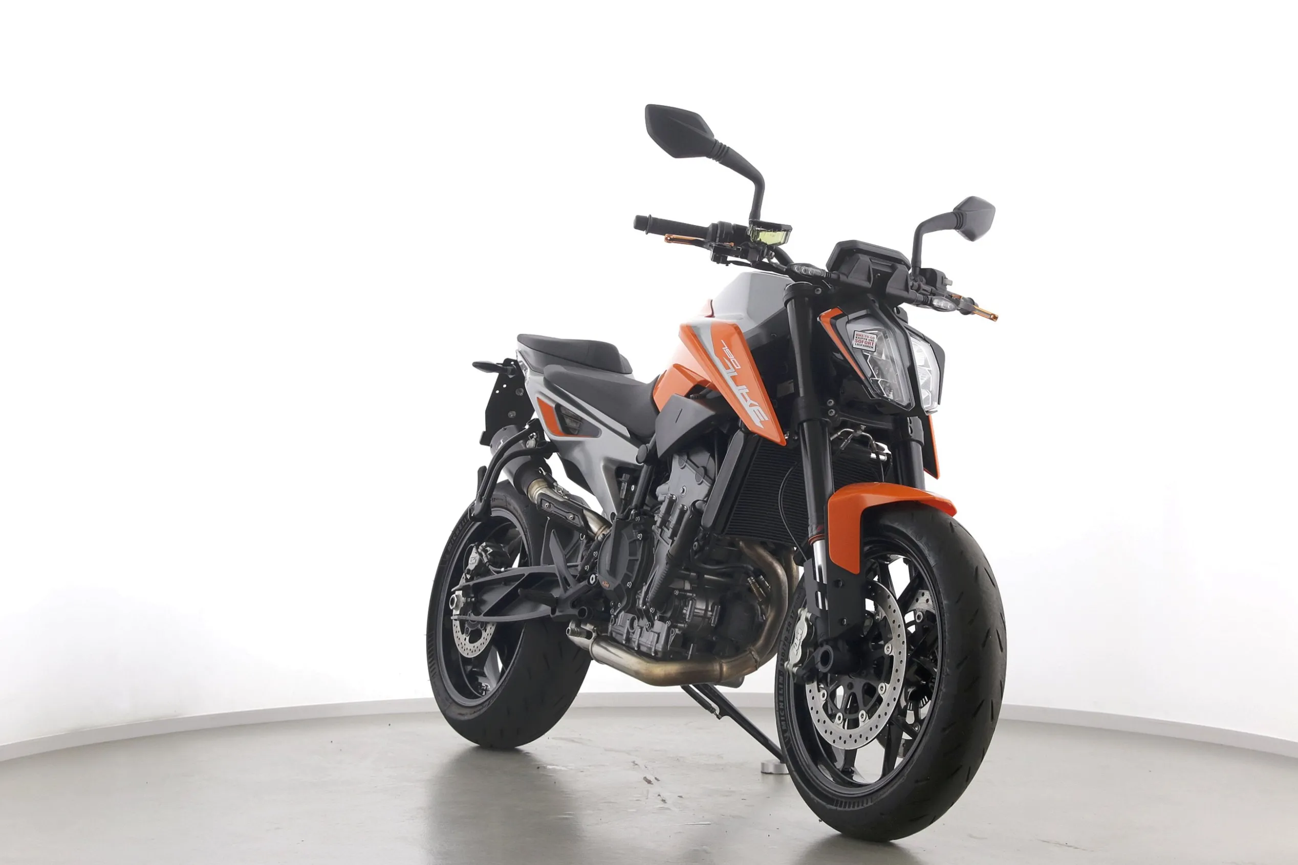 790 DUKE