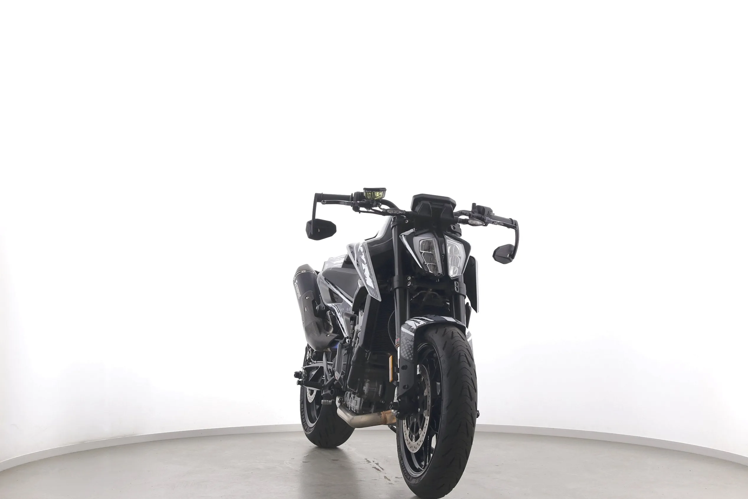 790 DUKE L