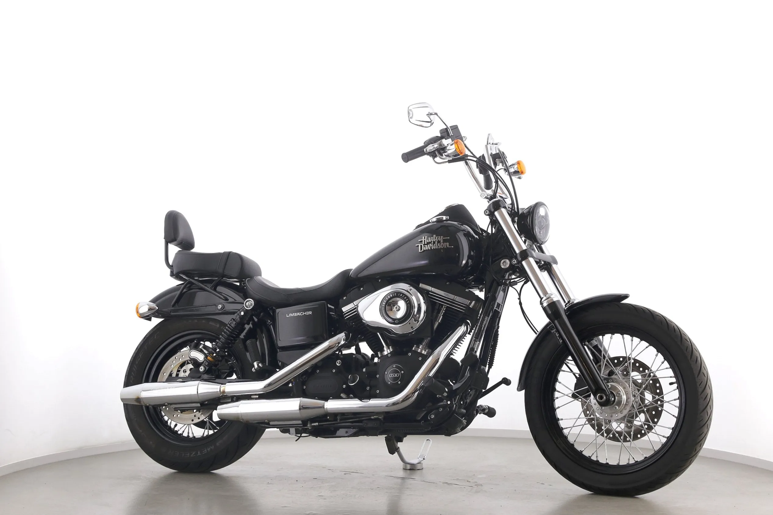 DYNA STREET BOB