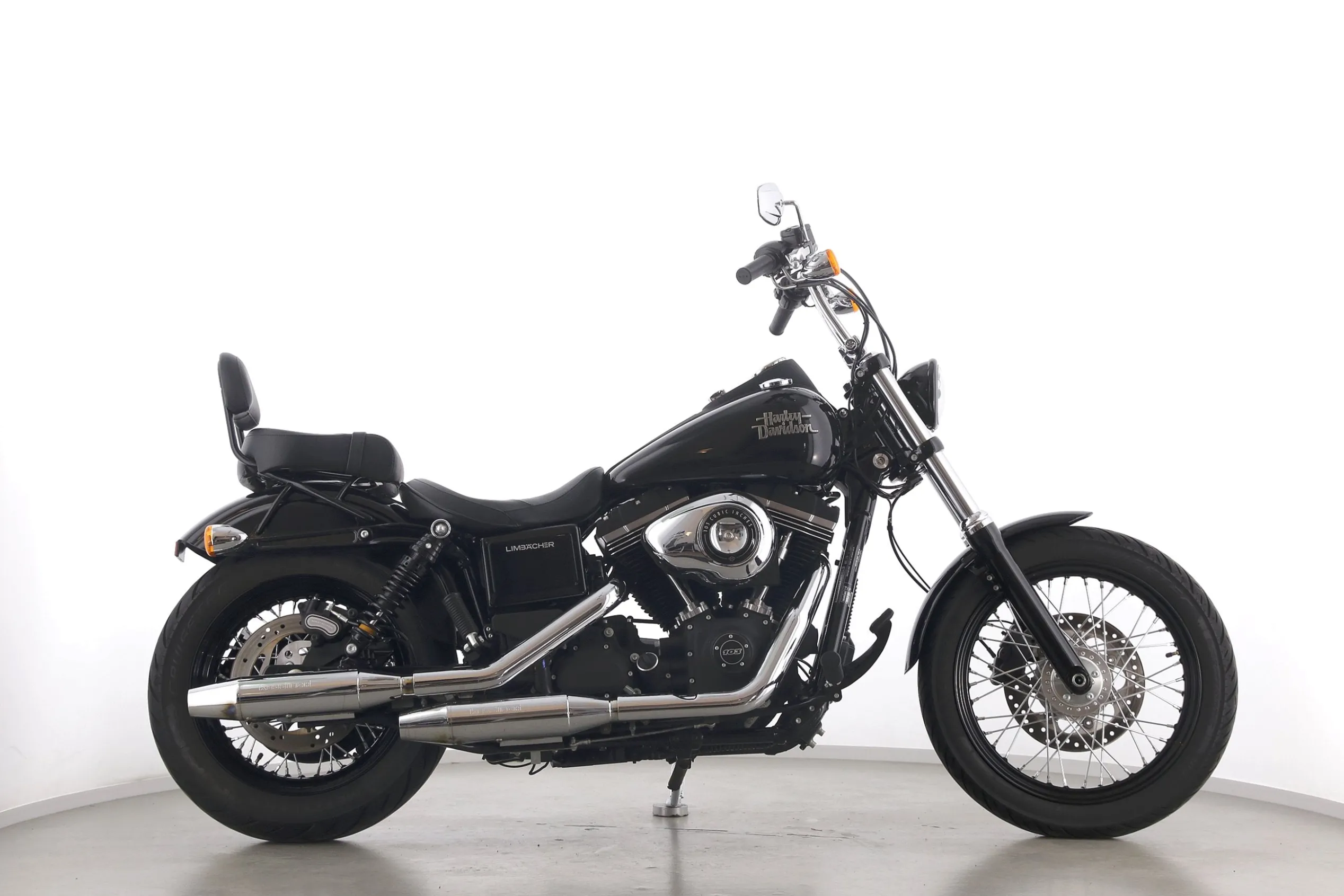 DYNA STREET BOB