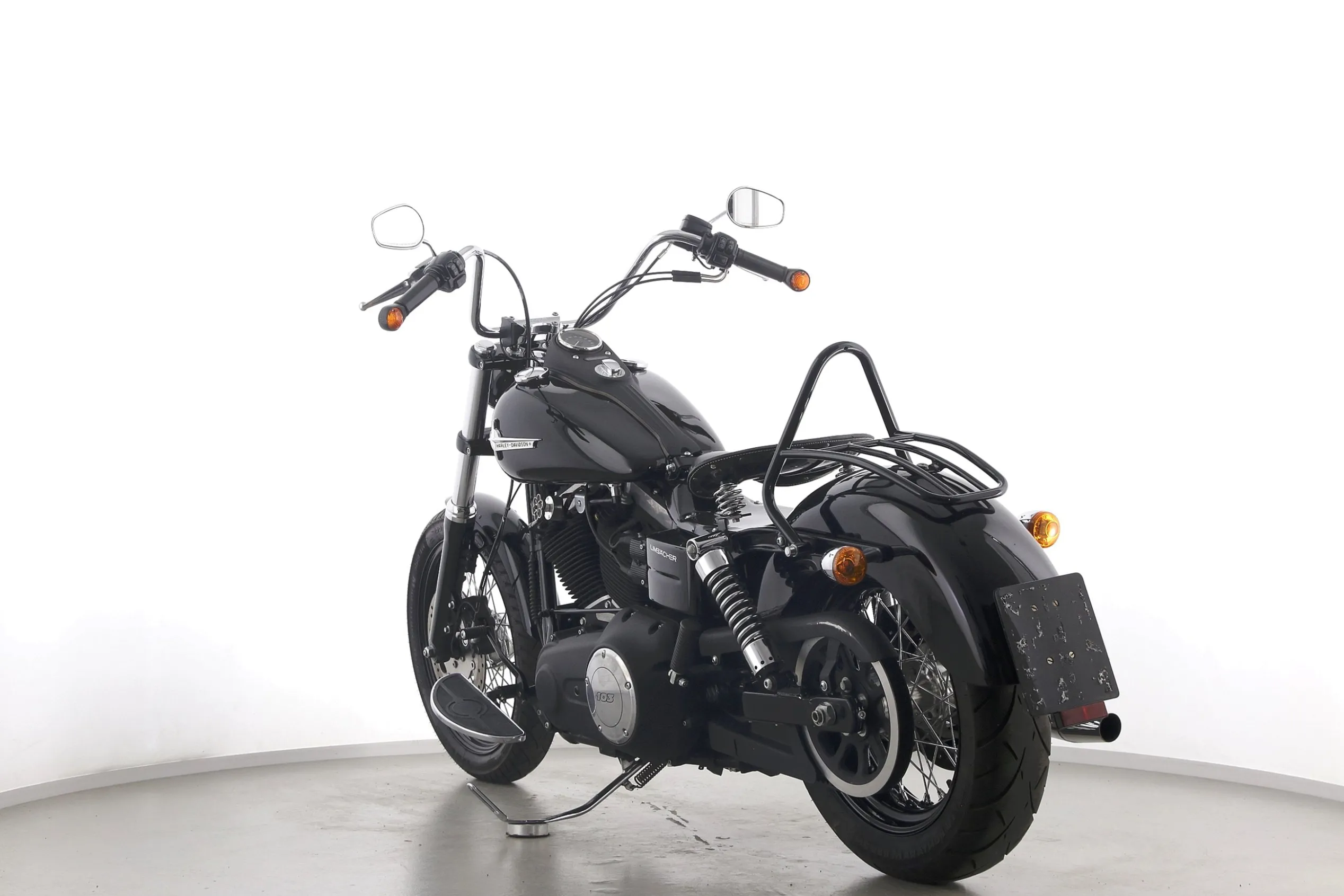 DYNA STREET BOB