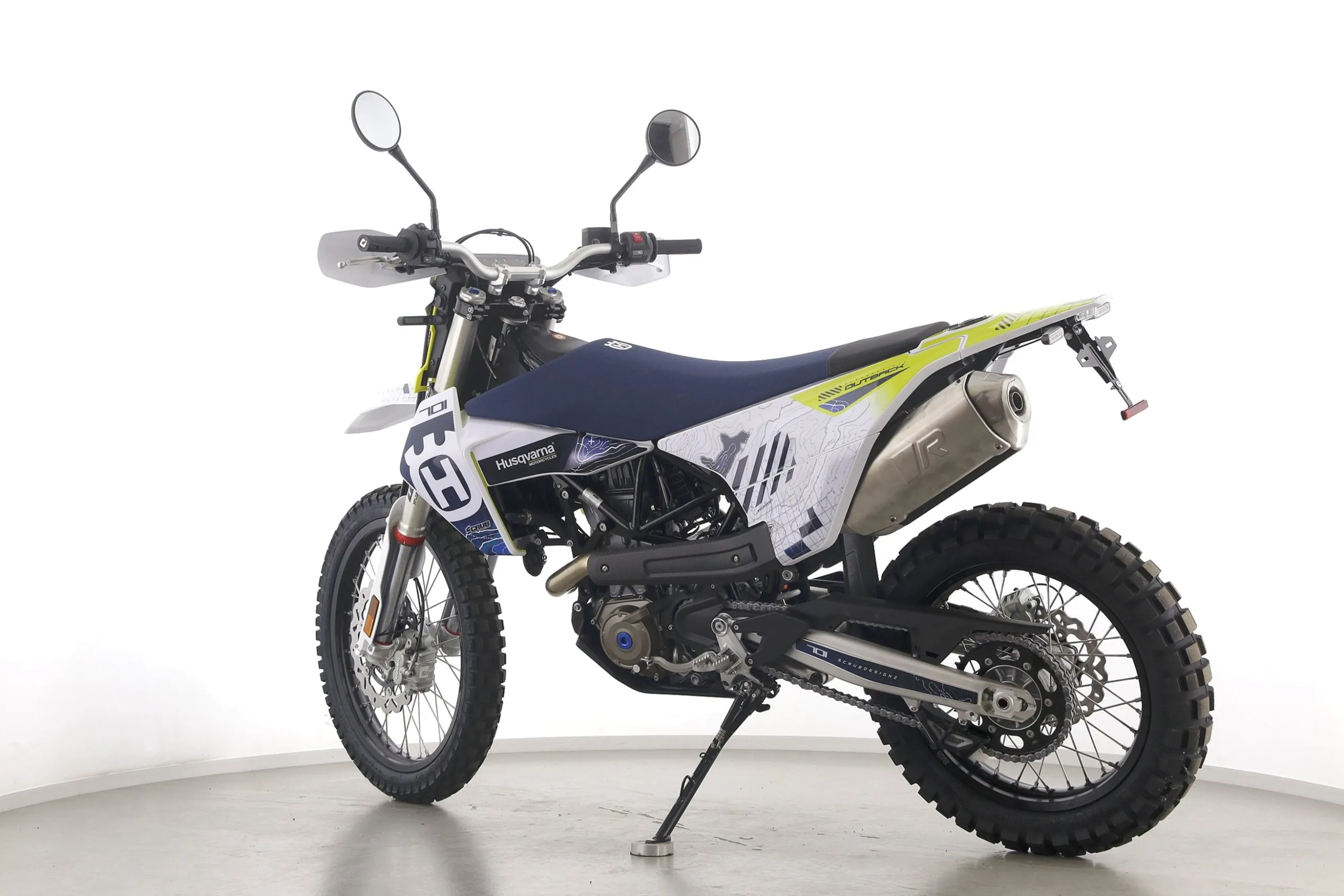701 ENDURO LLC