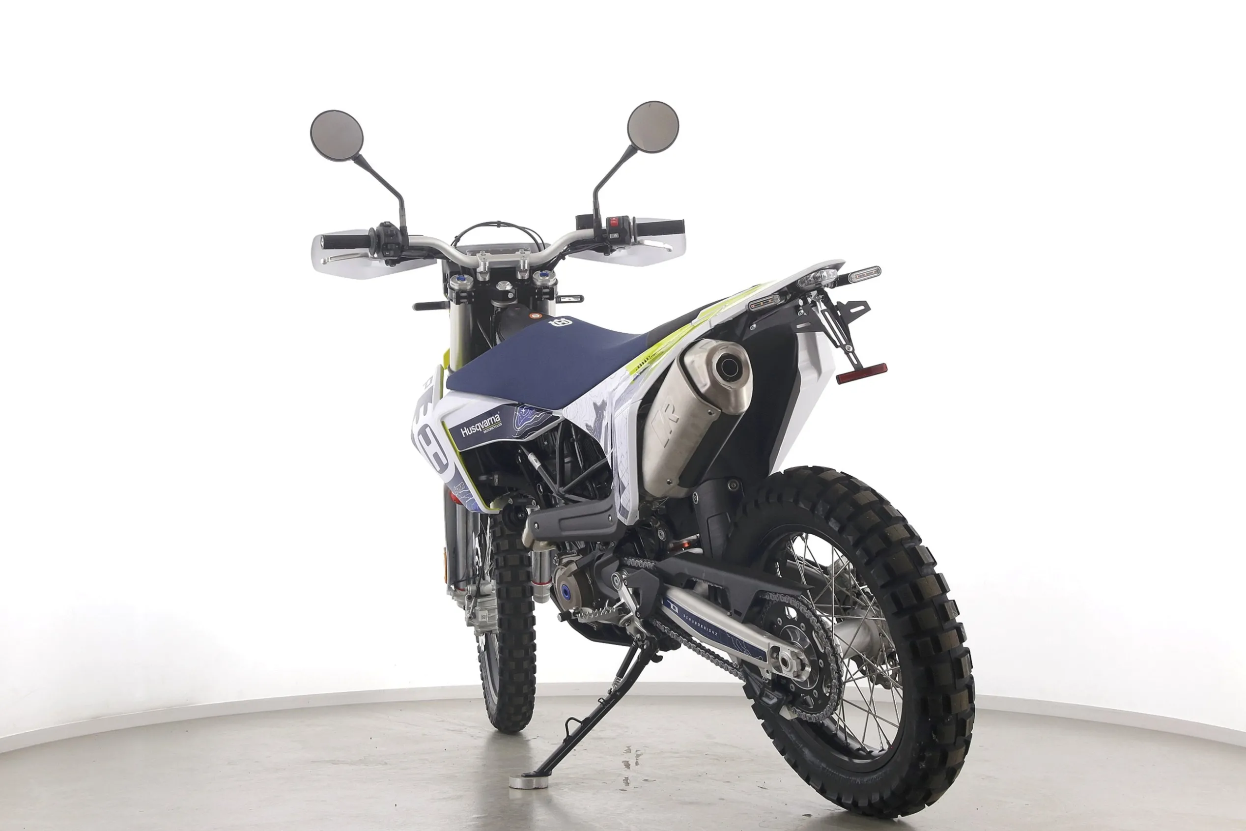 701 ENDURO LLC