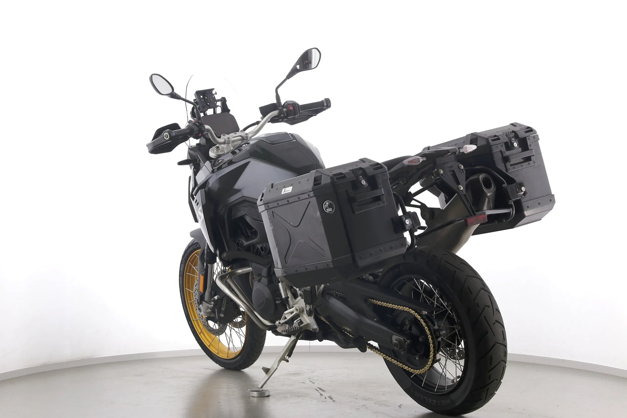 F 900 GS