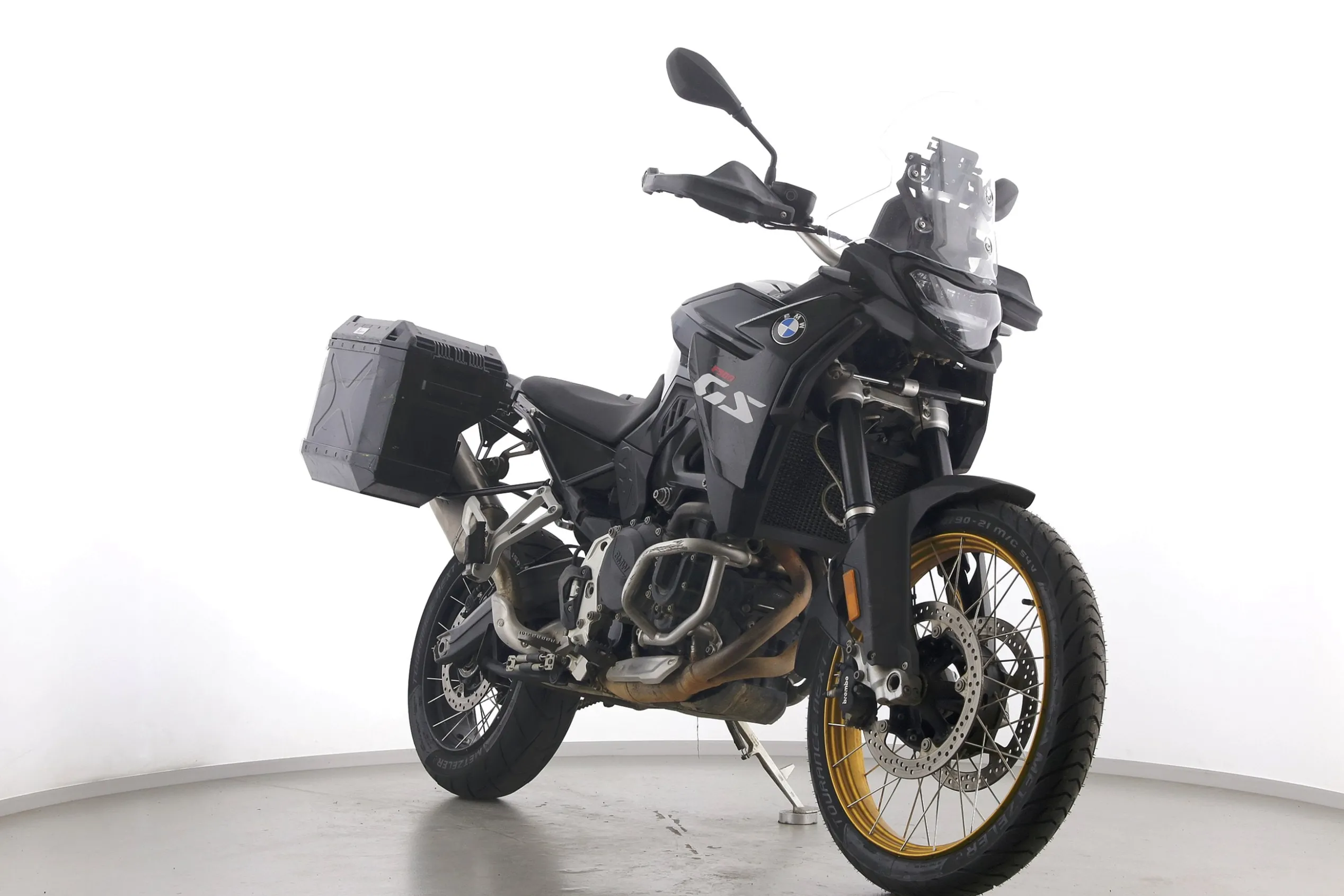 F 900 GS