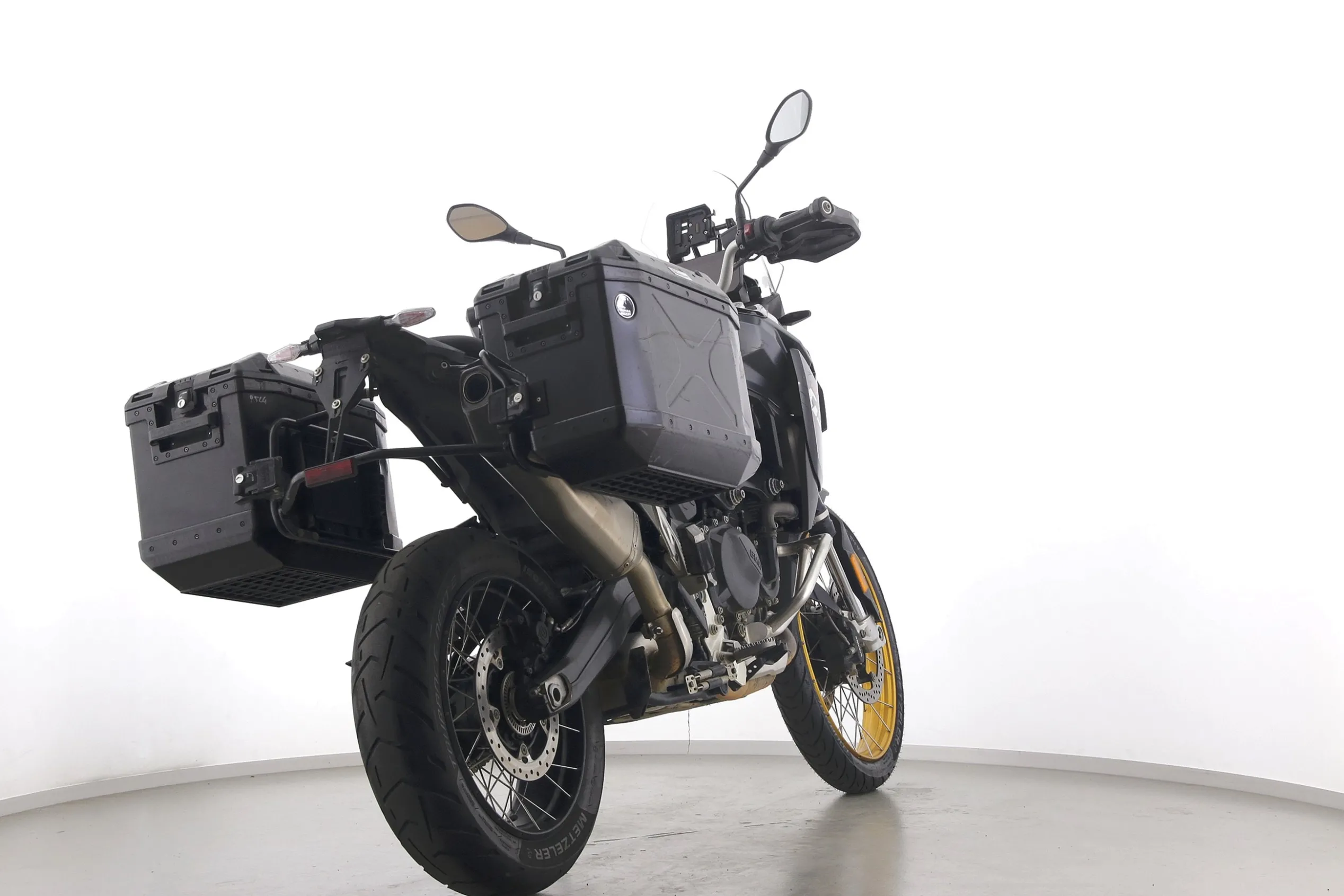 F 900 GS