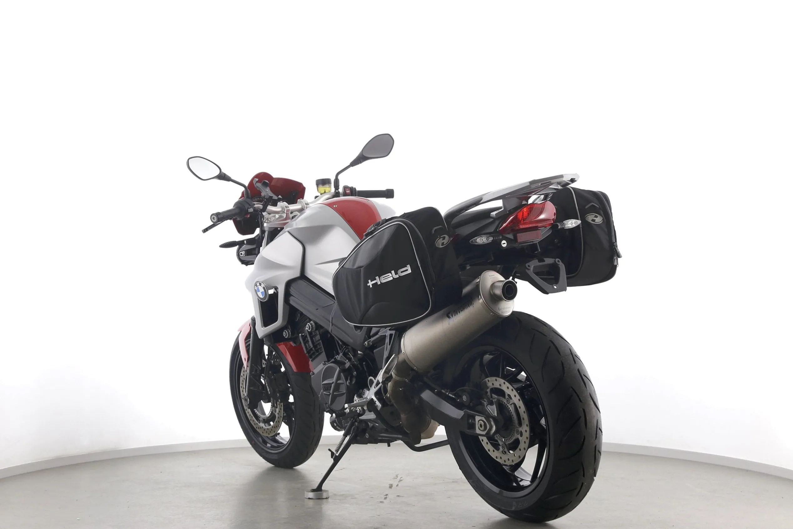 F 800 R
