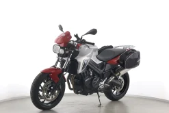 F 800 R